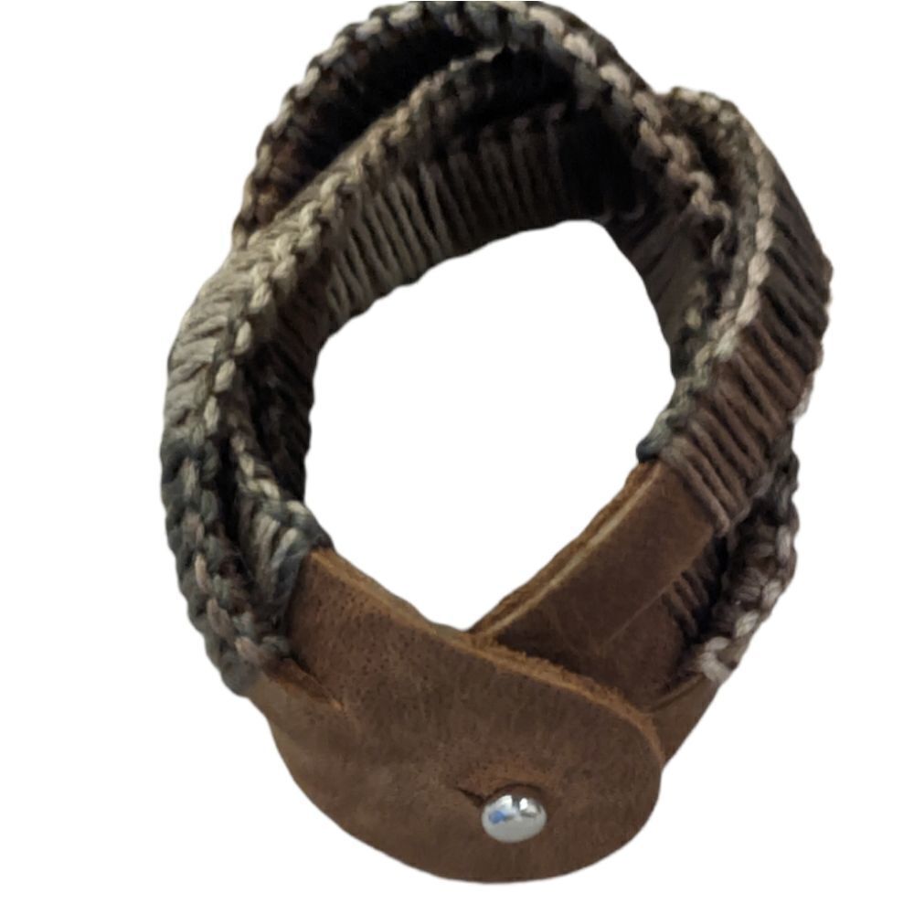 ‎Handmade leather bracelet 🌈5 for $25